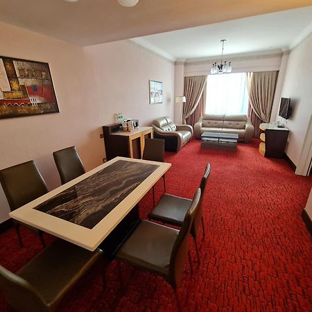 Dynasty Hotel Miri Bagian luar foto