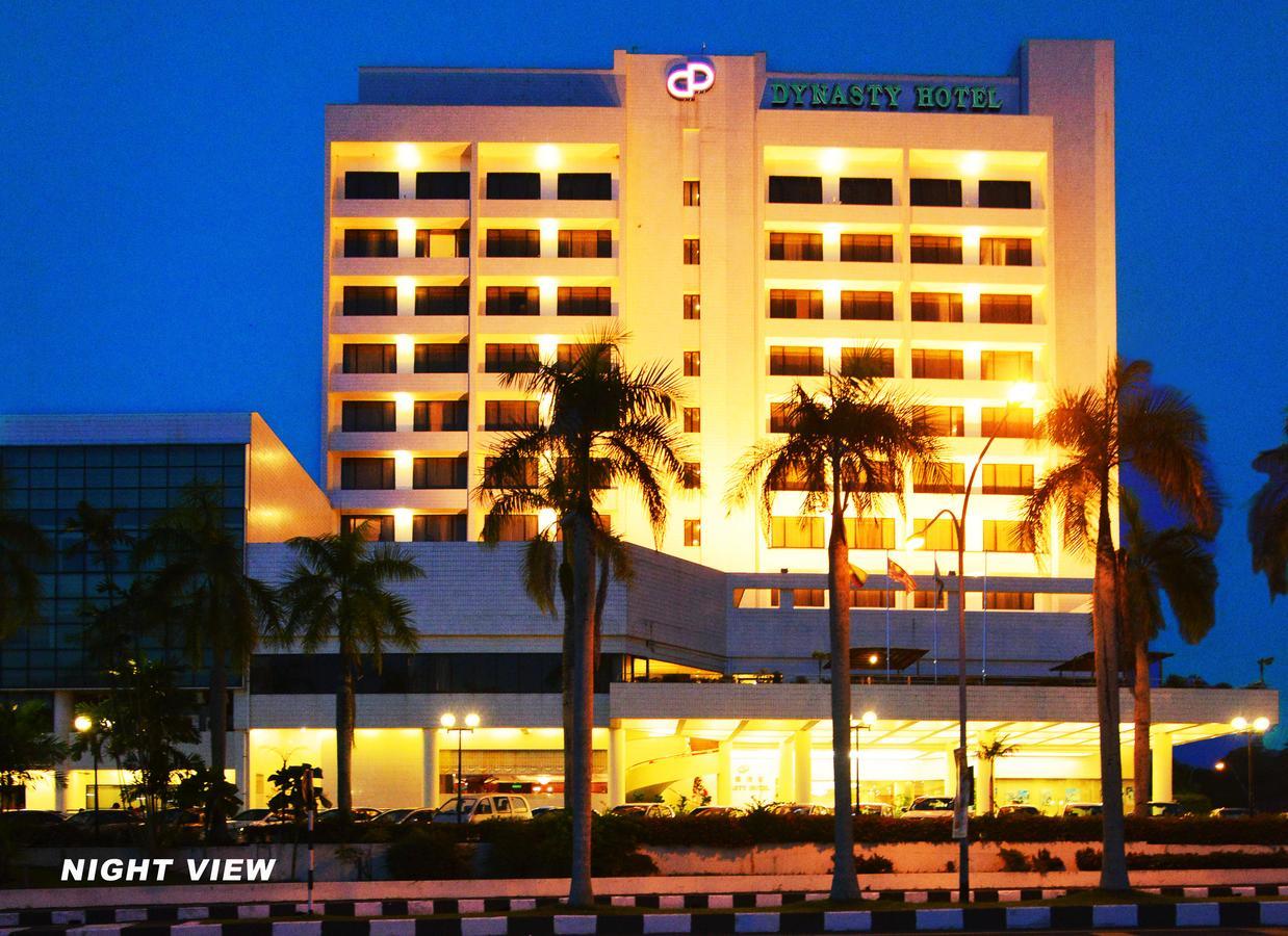 Dynasty Hotel Miri Bagian luar foto