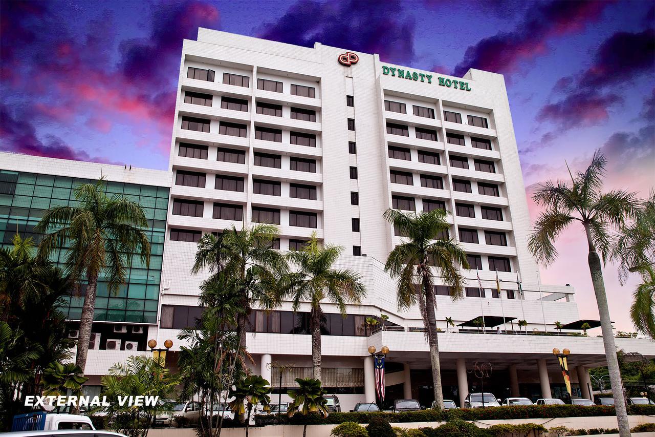 Dynasty Hotel Miri Bagian luar foto