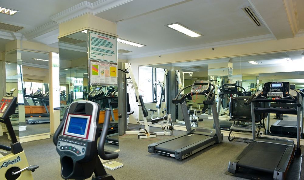 Dynasty Hotel Miri Bagian luar foto